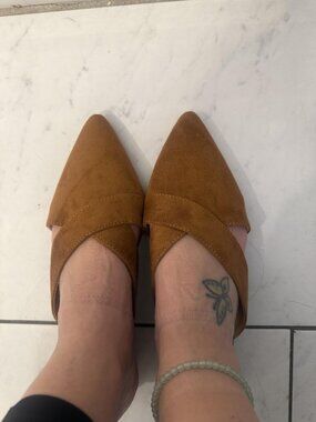 Women’s Pointed Toe Mule Flats Backless Loafers Slip On Casual Chic Shoes